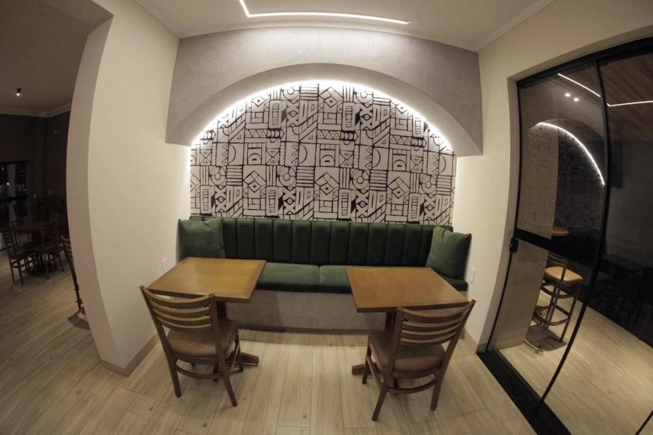 Savana Park Hotel Andradina Екстер'єр фото