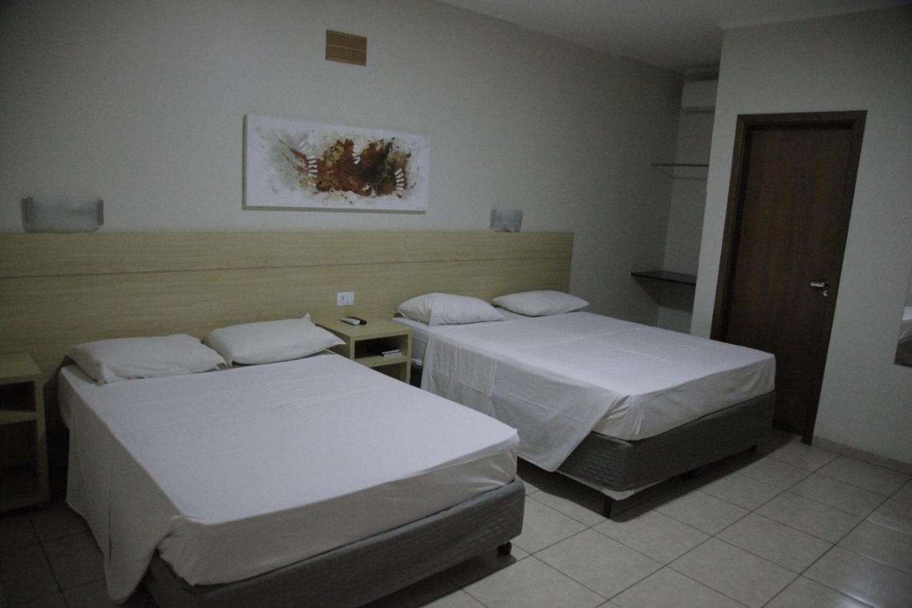 Savana Park Hotel Andradina Екстер'єр фото